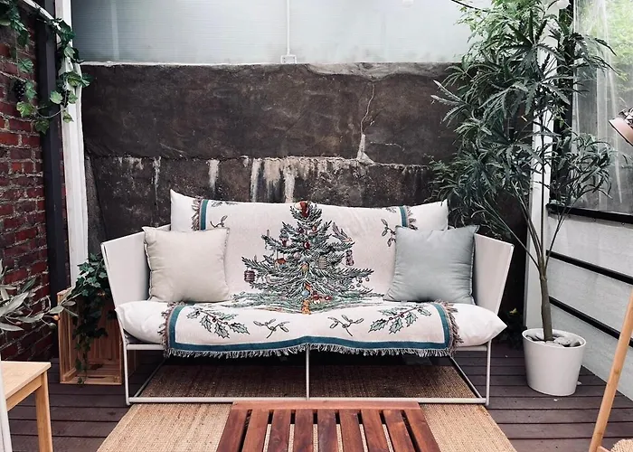 Hongdae 84 Private House With 3 And Terrace 10 Min Walk From Station *