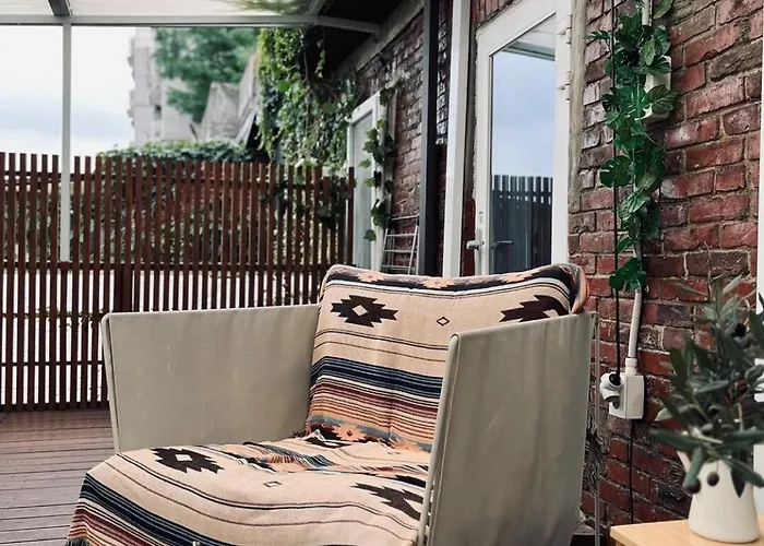 Hongdae 84 Private House With 3 And Terrace 10 Min Walk From Station *